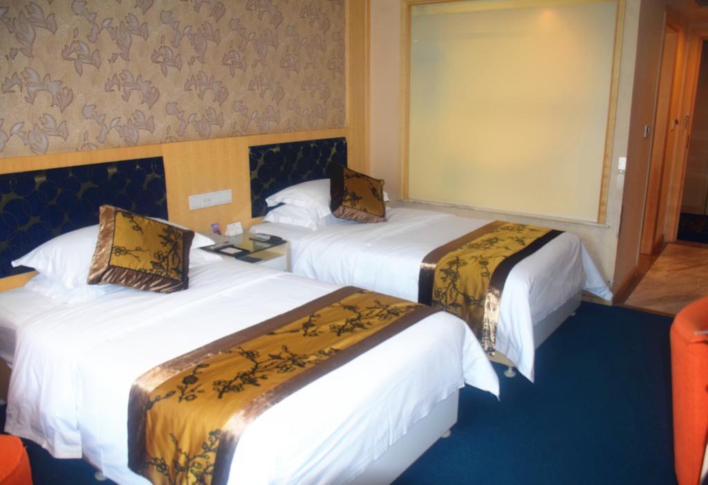 Puxi New Century Hotel Sanghaj Kültér fotó